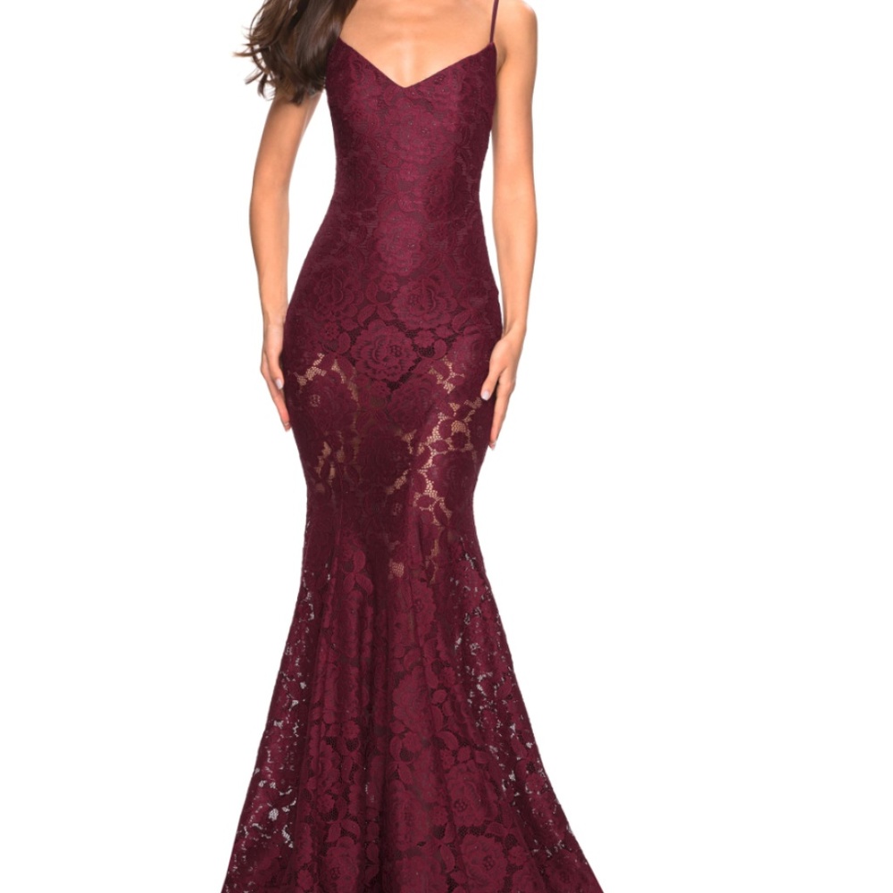 La Femme Stretch Lace Mermaid Evening Dress Size